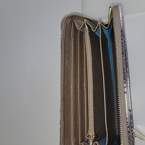 ANNE KLEIN BROWN AND CREAM SNAKE PRINT WALLET - Picture 4 of 6